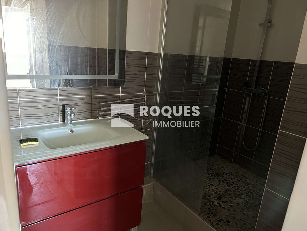 Montpellier, appartement T3 d'une surface de 58 m2, avec terrasse et garage, bon état général - photo 5