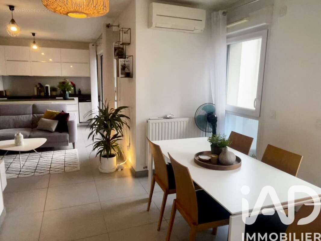 Photo 5 - Appartement à BRIE-COMTE-ROBERT