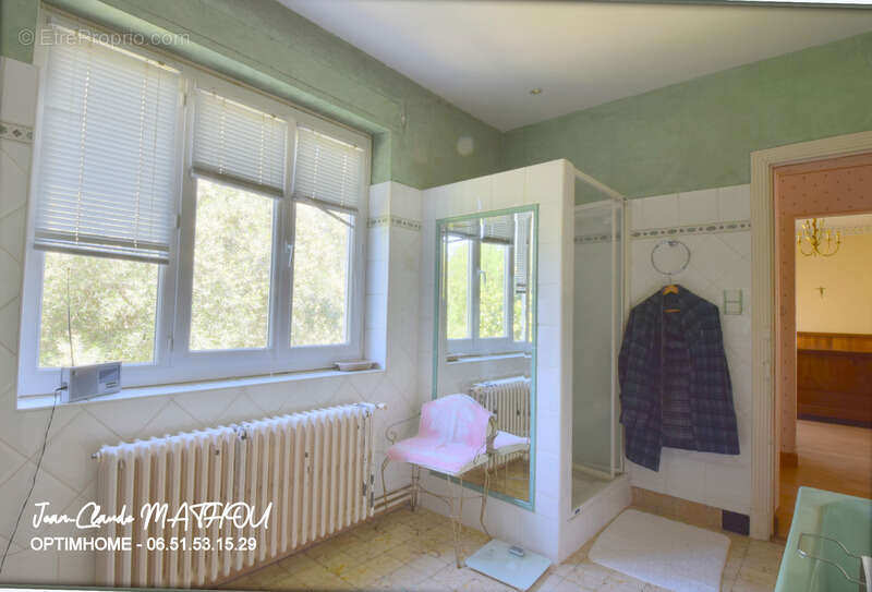 Maison familiale de caractère T6 de 160 m² 3 ou 4 chambres avec jardin clos, garage et grenier aménagé - photo 12