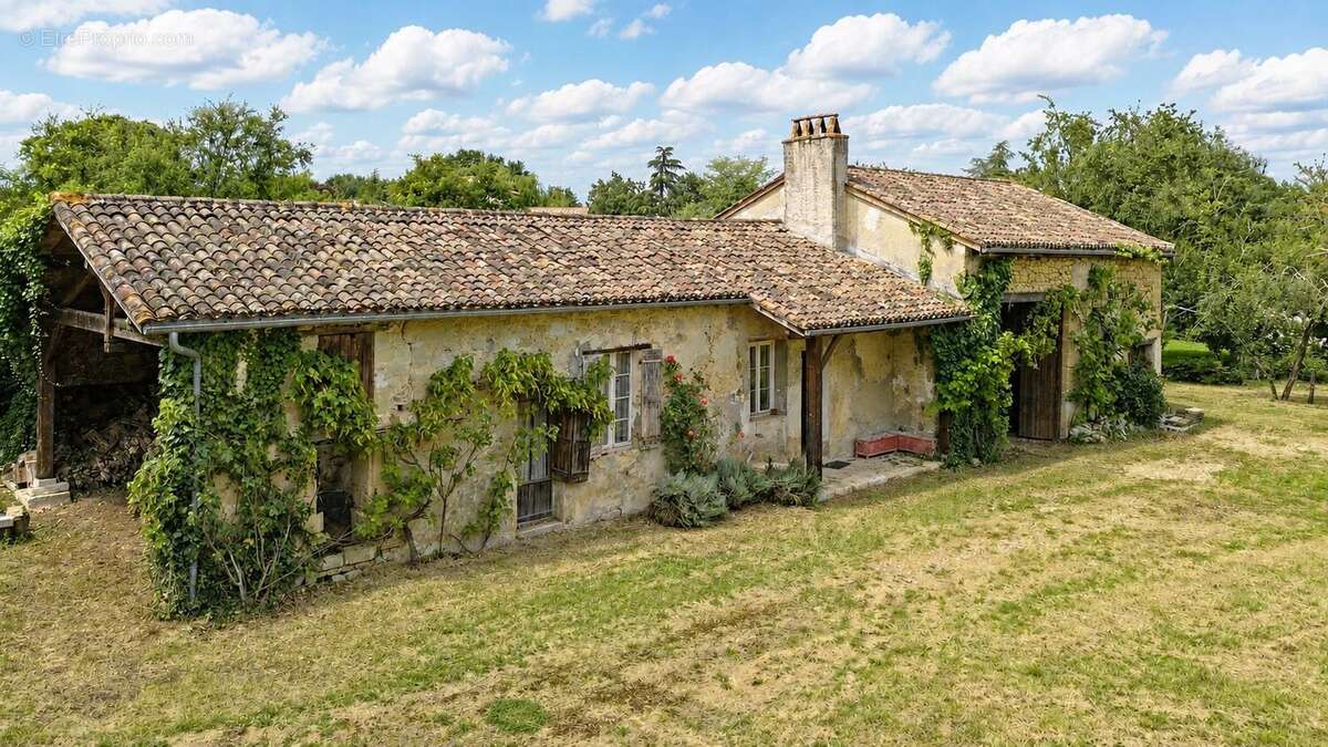 Maison à LAUZUN