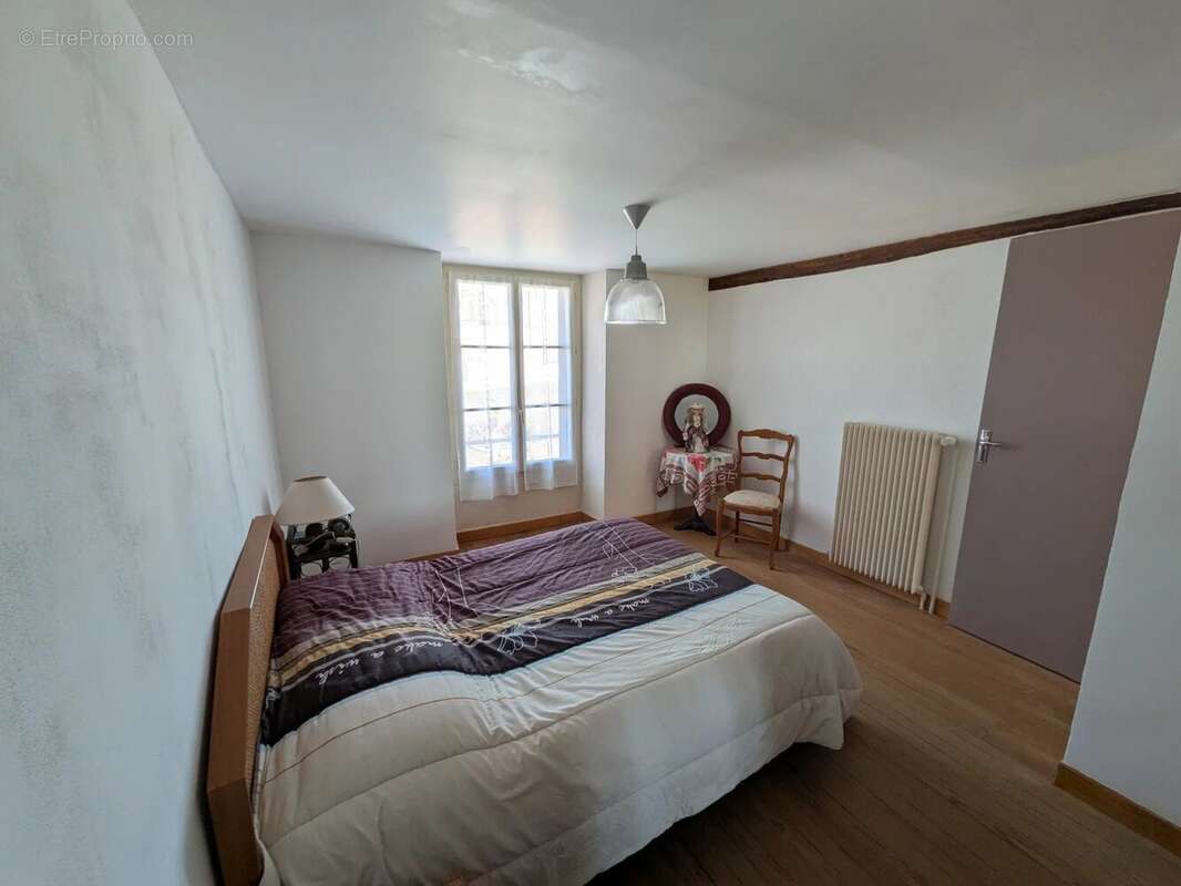 Maison à LA FERTE-GAUCHER