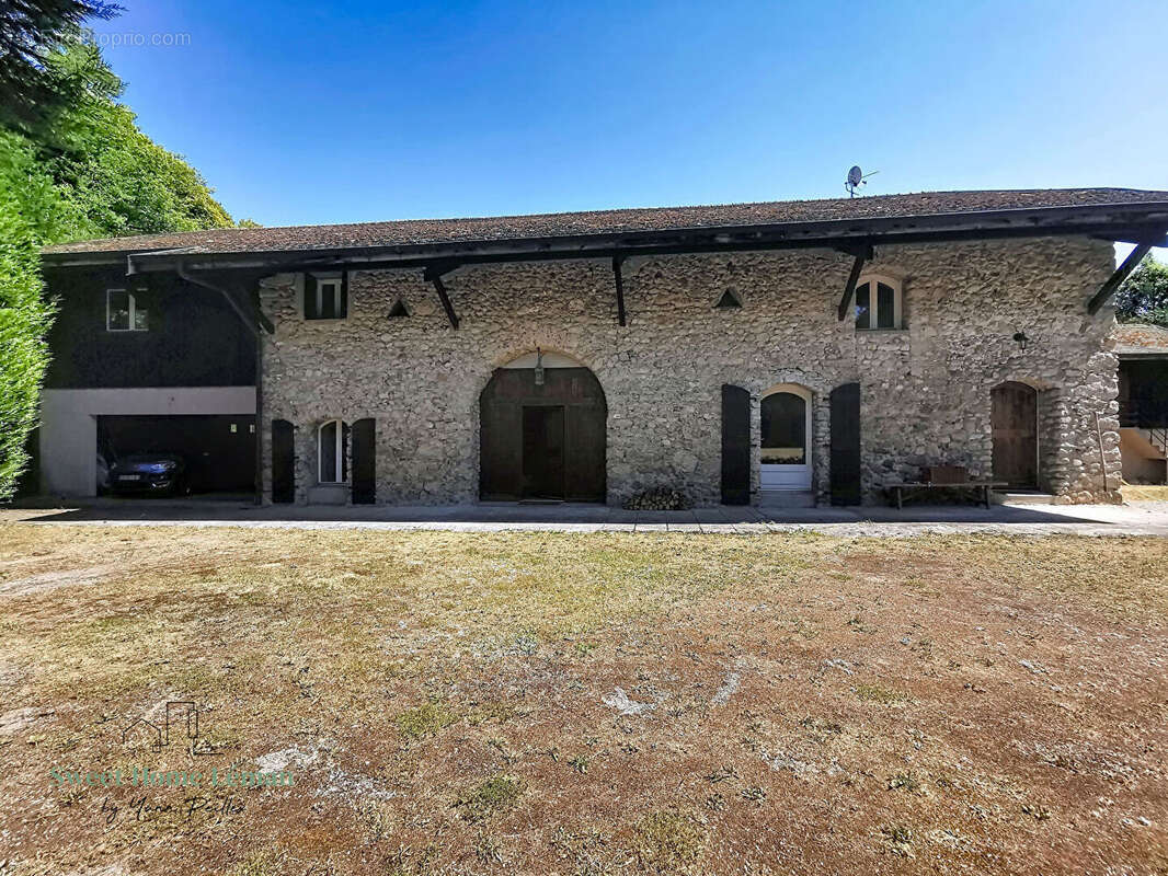 Armoy - propriete sur terrain 9600m² - photo 3