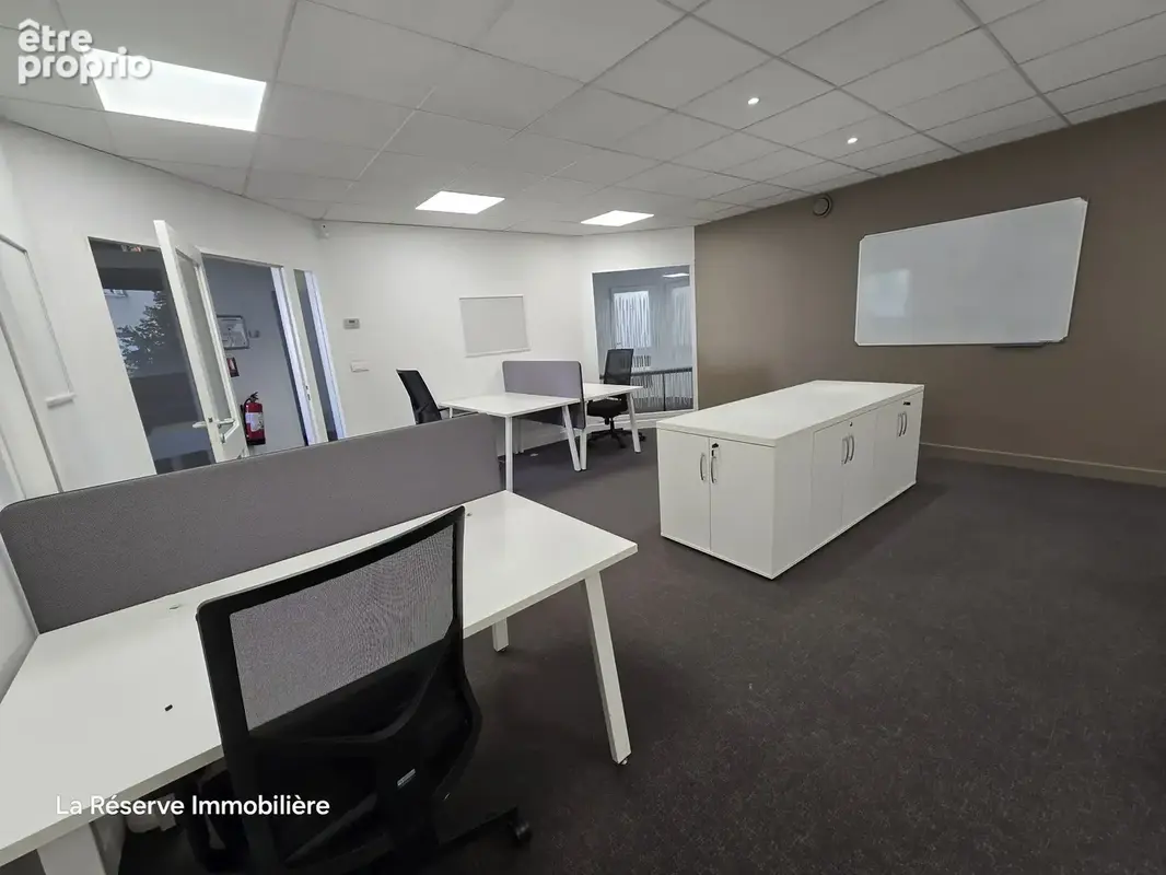 Commerce 276 m² à vendre à Nimes (30000) - photo 5