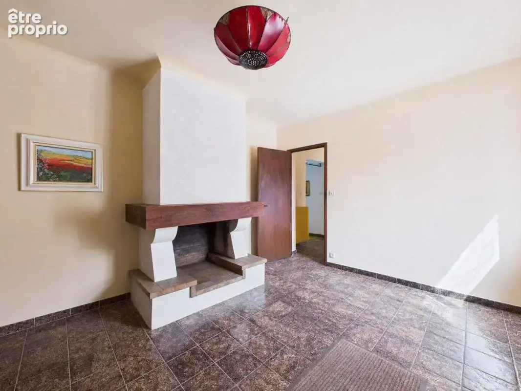 A vendre villa familiale de 176 m² avec piscine plaine de peri - photo 5