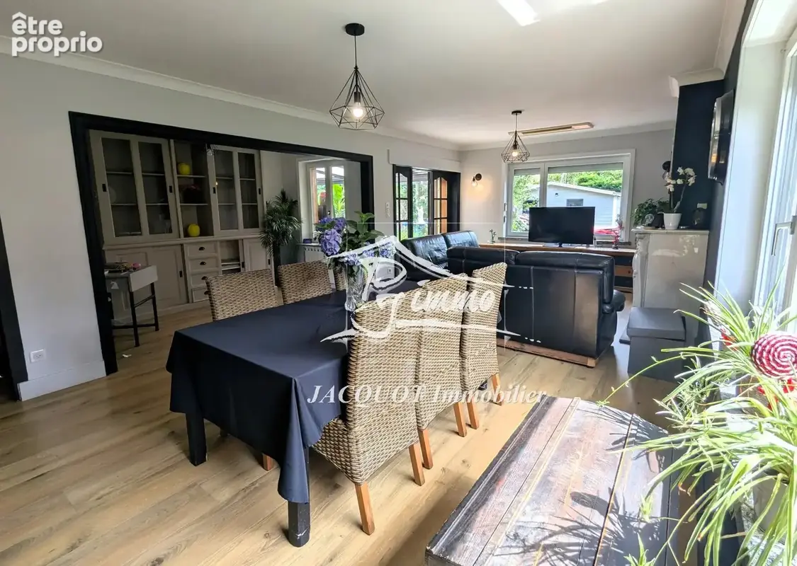 Maison 6 pièces 180 m² à vendre à Halluin (59250) - photo 4