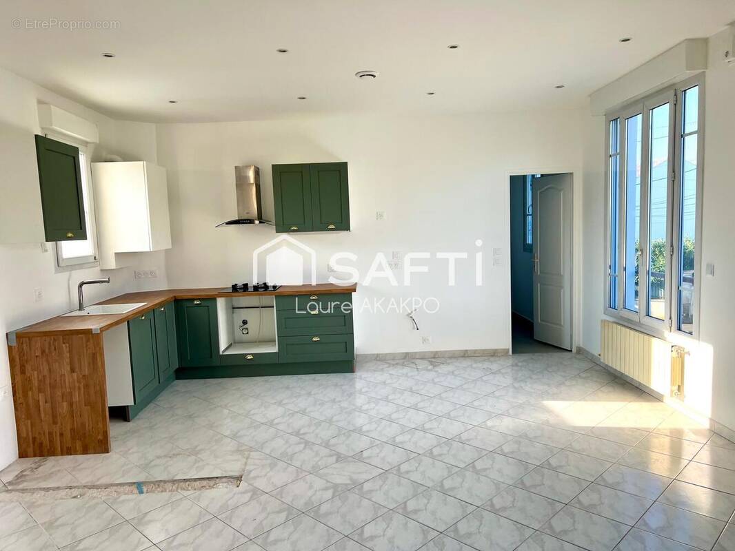 Photo 1 - Appartement à NEUILLY-PLAISANCE