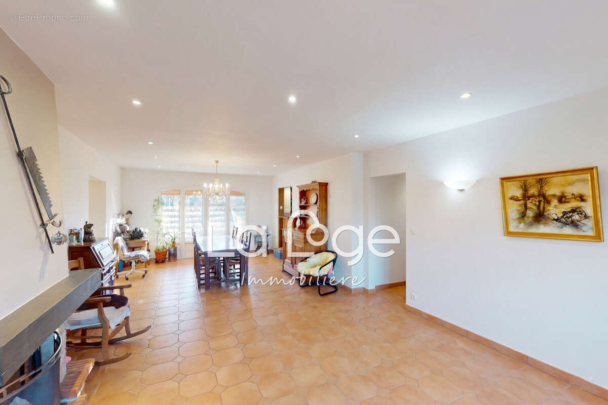 Maison 164 m² à Gap  - photo 7