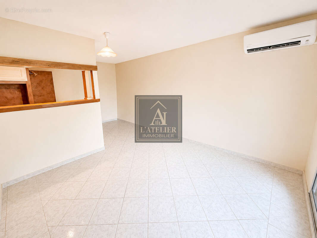 Appartement de type 2 avec terraase, place de stationnement - photo 2