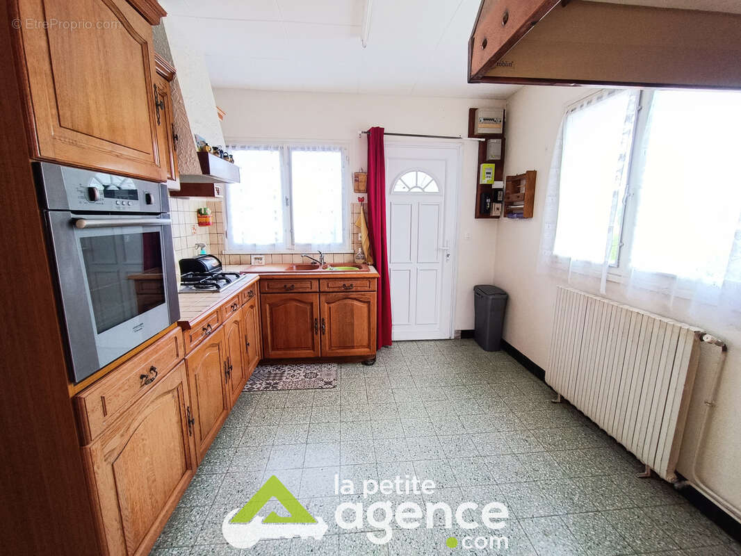 Maison à ARGENVIERES