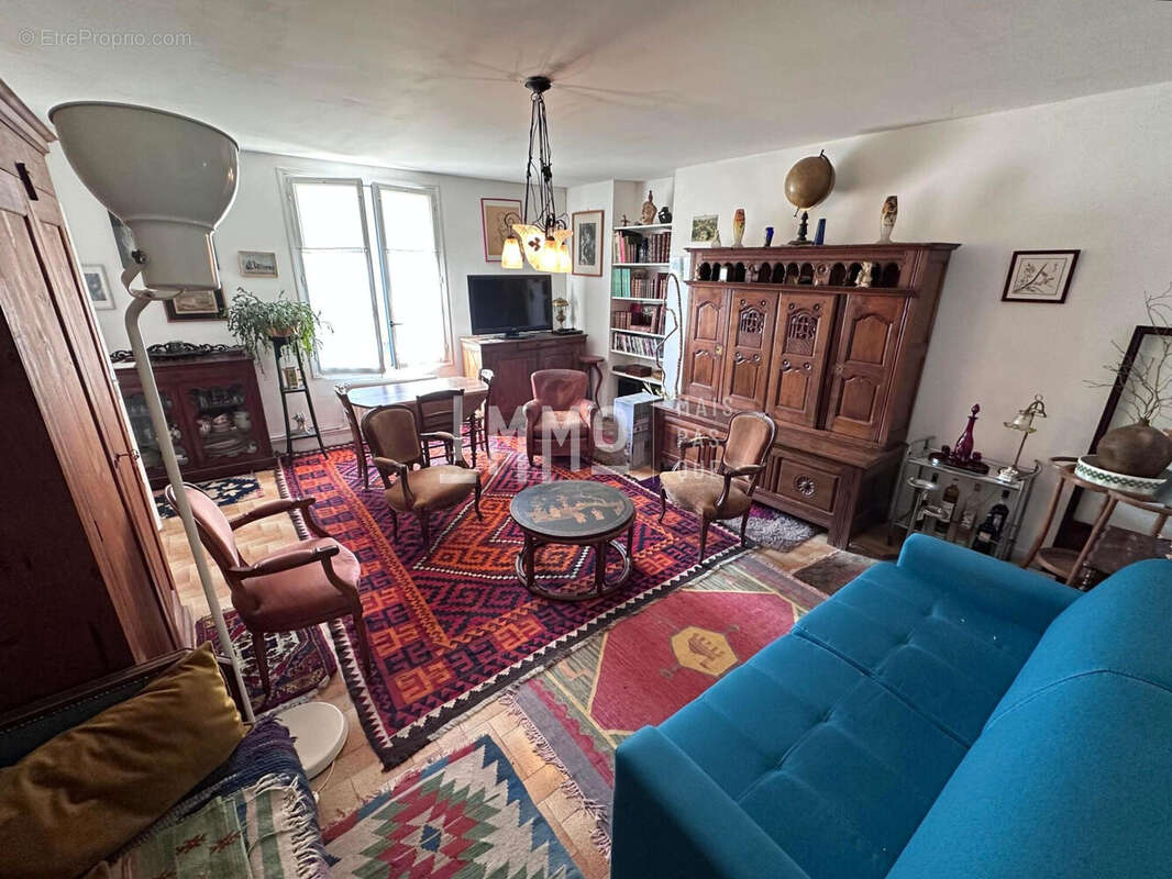 Maison à COURDEMANCHE