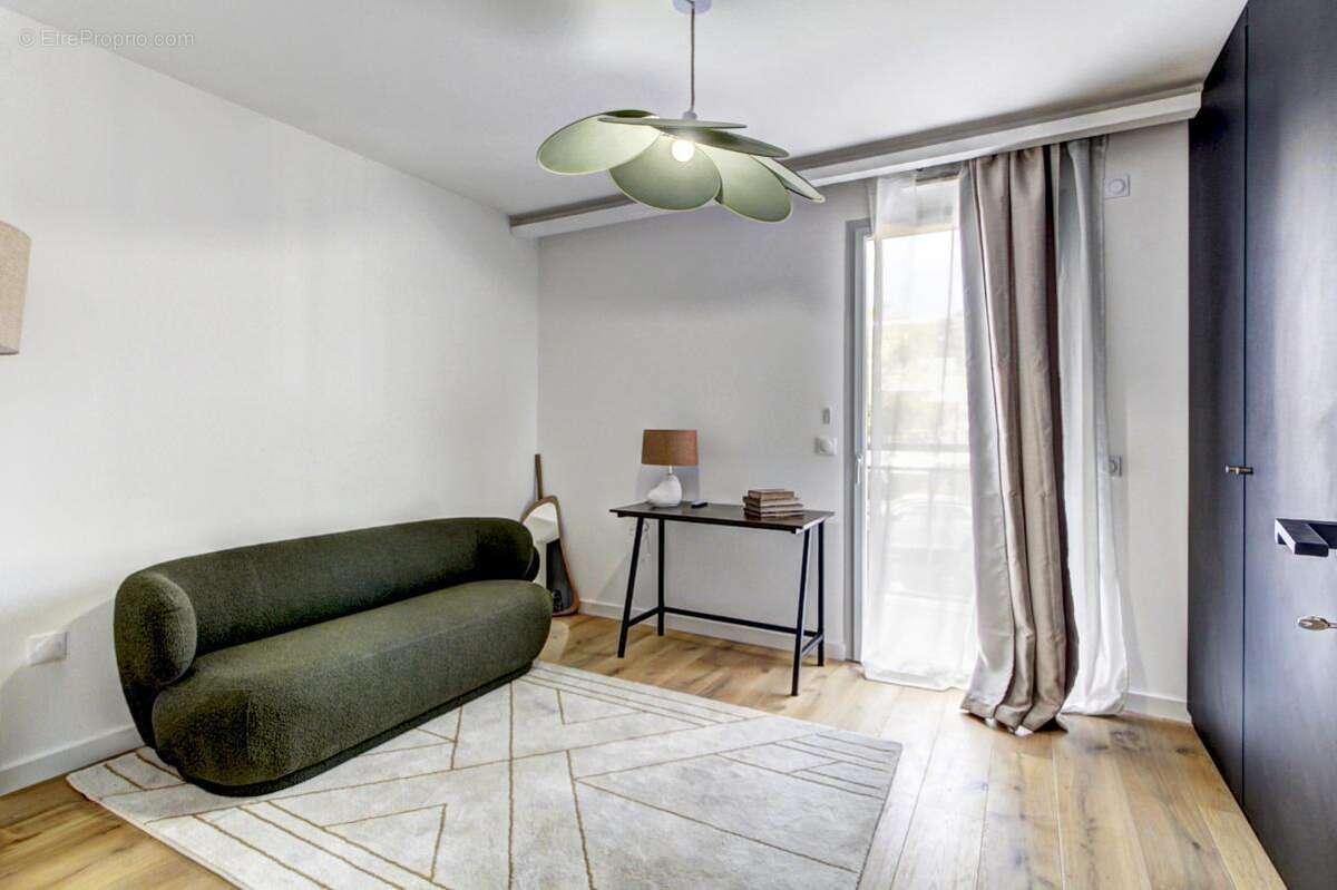 Appartement à LE CANNET