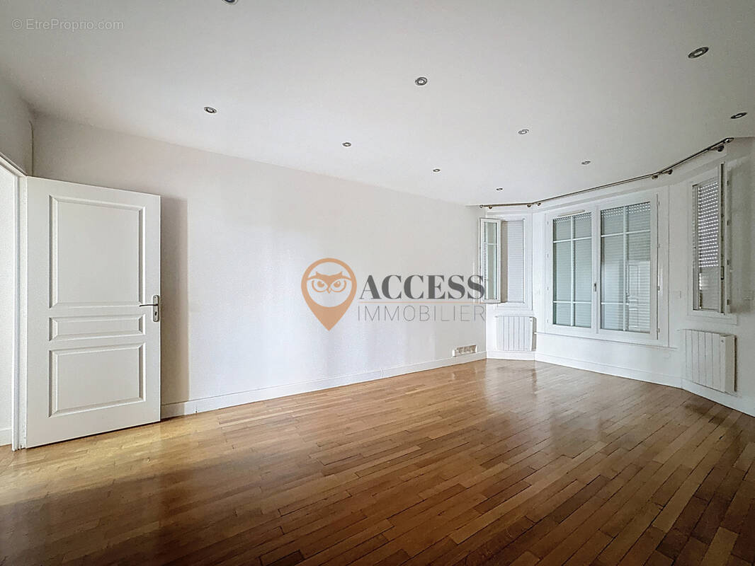 Appartement à EPINAY-SUR-SEINE