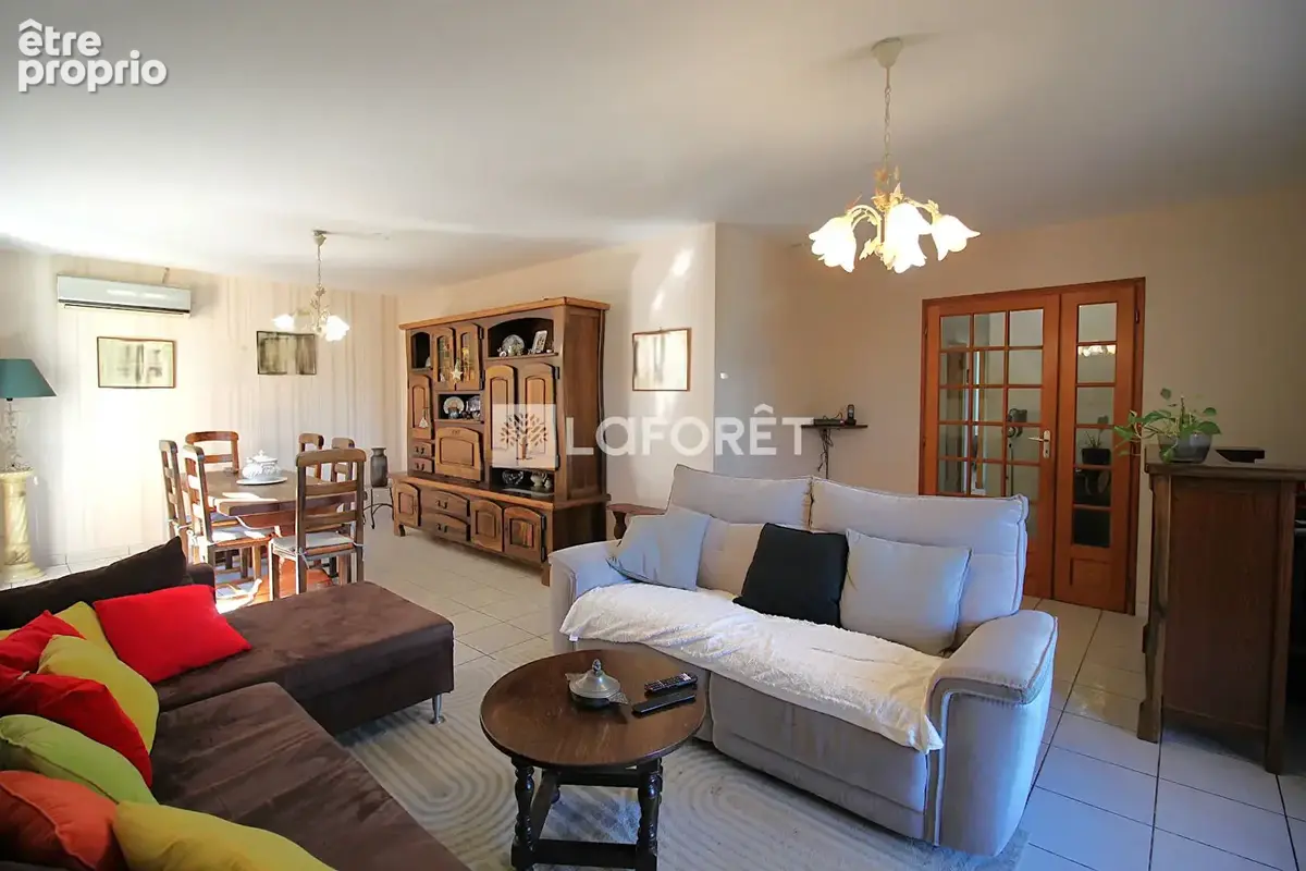 Plain-pied de 98 m² au coeur de Brantôme - photo 5