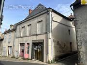 Maison à ANGLES-SUR-L&#039;ANGLIN