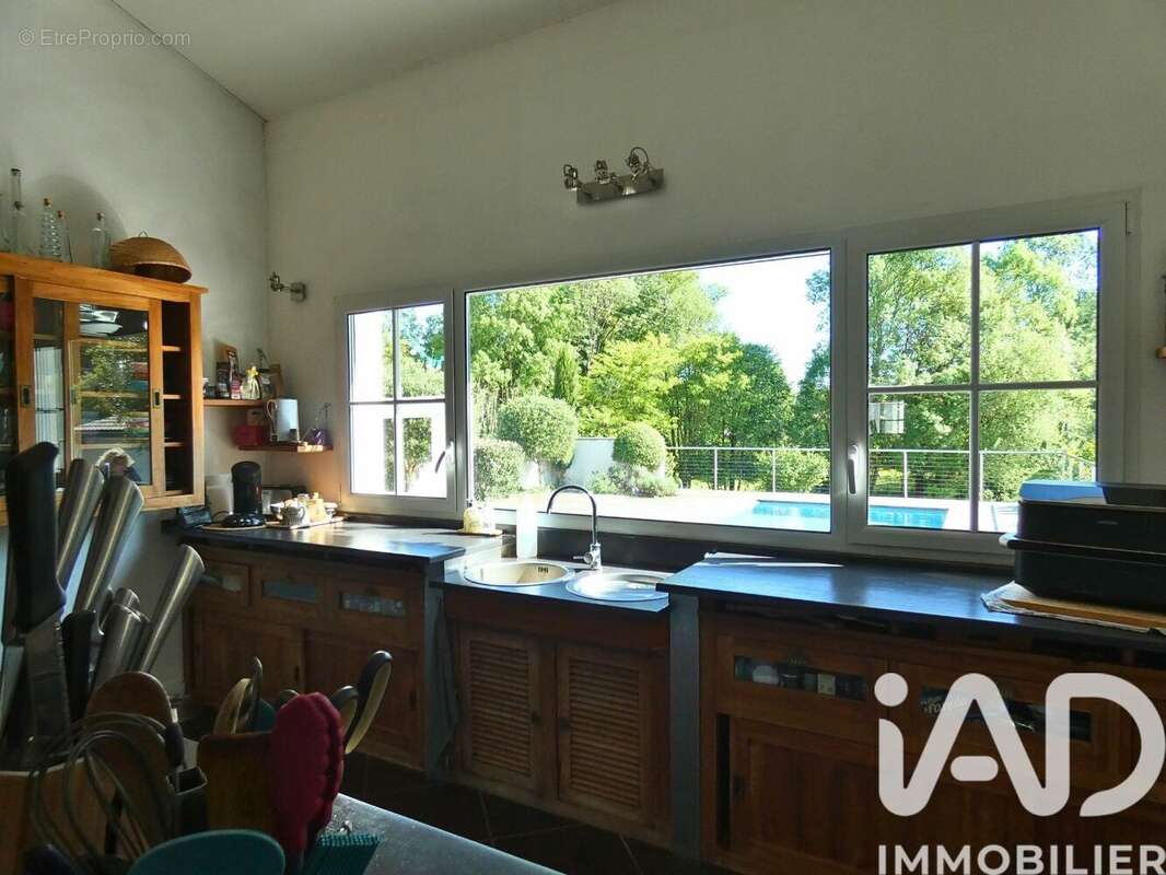 Photo 8 - Maison à TEUILLAC