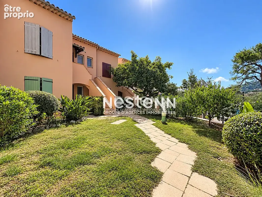 Golfe-Juan - 2P - 40m² - Rez-de-Jardin 96m² - Vue mer - Garage - Sud - photo 9