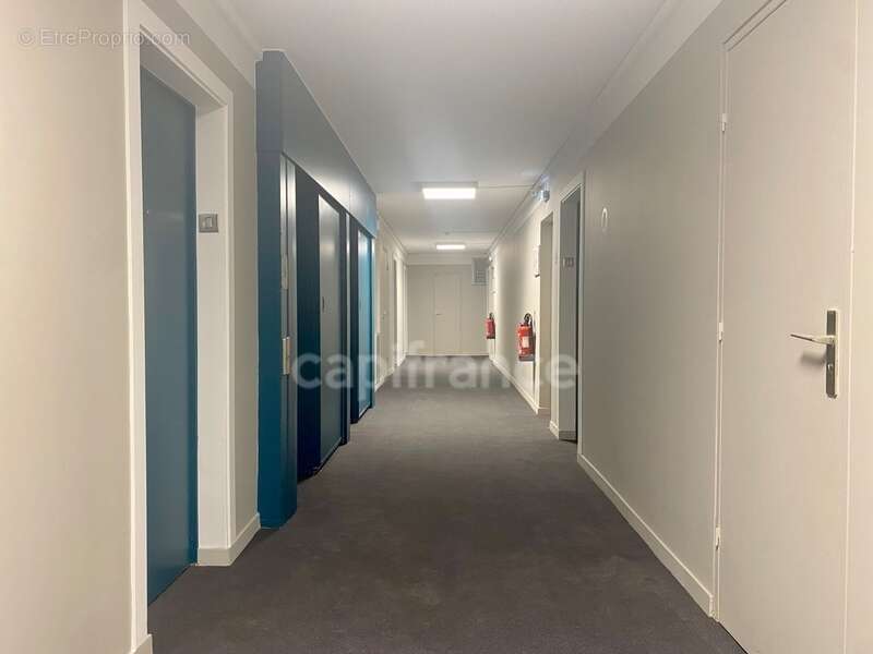 Appartement à vendre 2 pièces 48,70 m² PARIS 20EME ARRONDISSEMENT (75) en excellent état au sein d'une résidence standing - photo 16