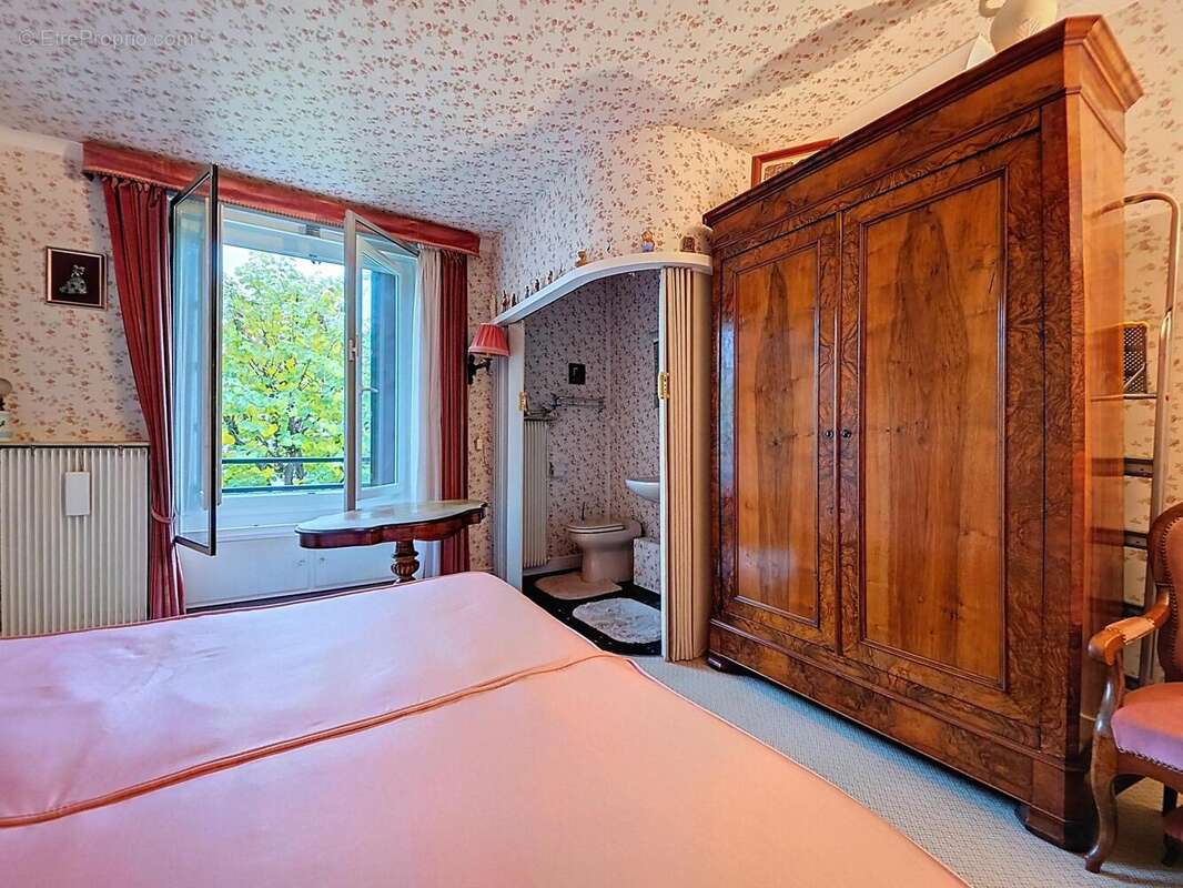 Photo 5 - Maison à LES LILAS