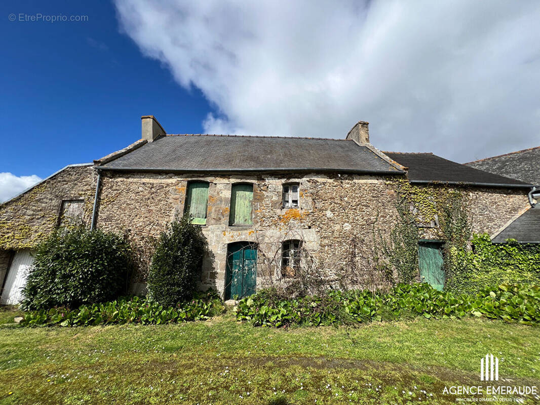 Maison à TREMEREUC