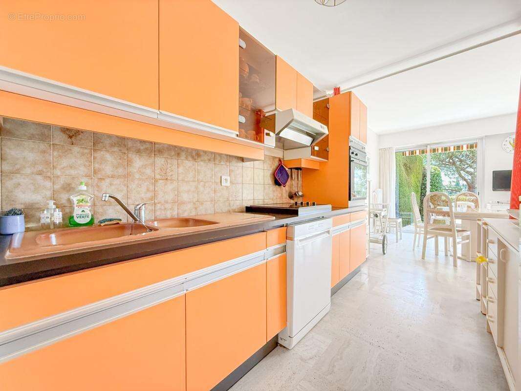Appartement à VENCE
