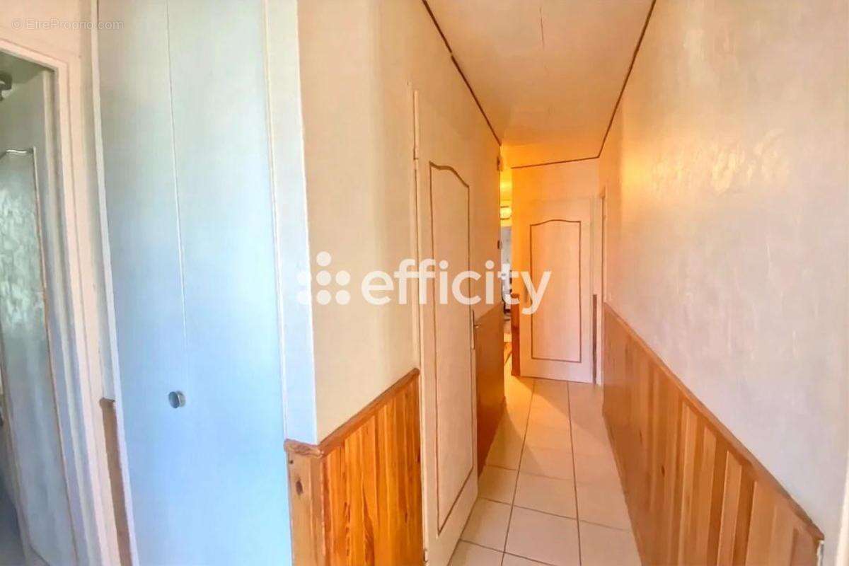 Maison à LIVRY-GARGAN