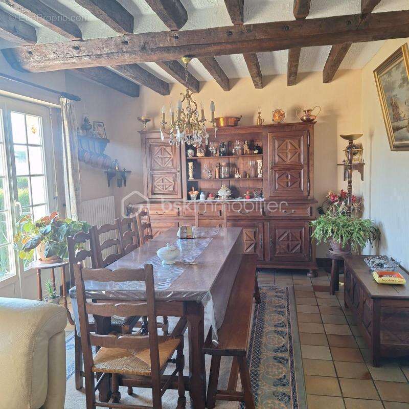Maison à EVRON
