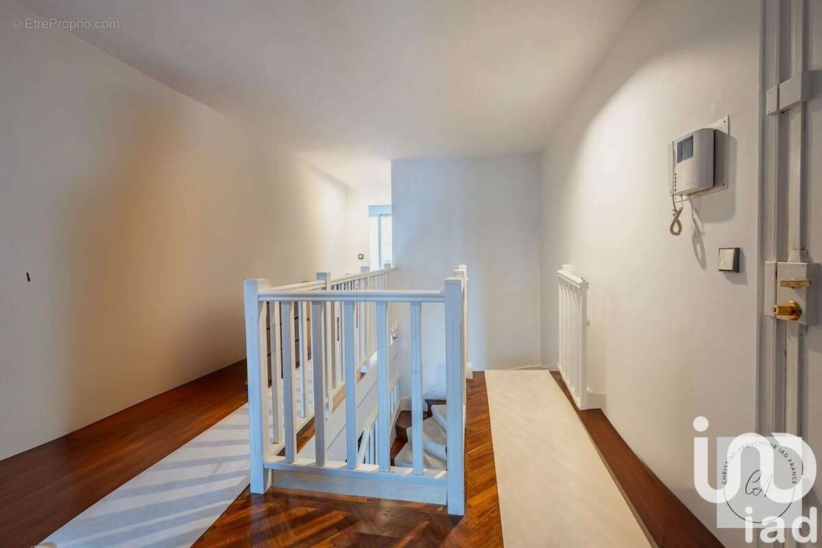 Photo 9 - Appartement à PARIS-16E