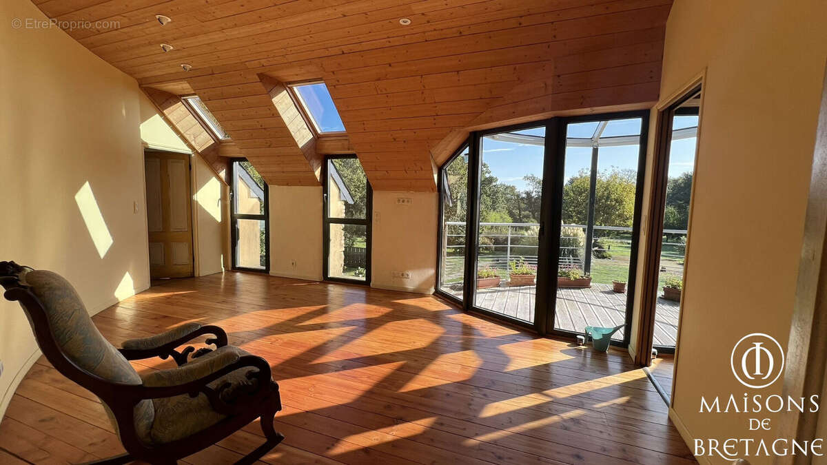 Maison à RIEC-SUR-BELON