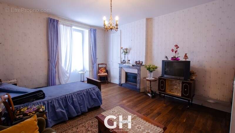 Maison de ville 4 pièces à vendre à CHATEAUROUX (36) - photo 7