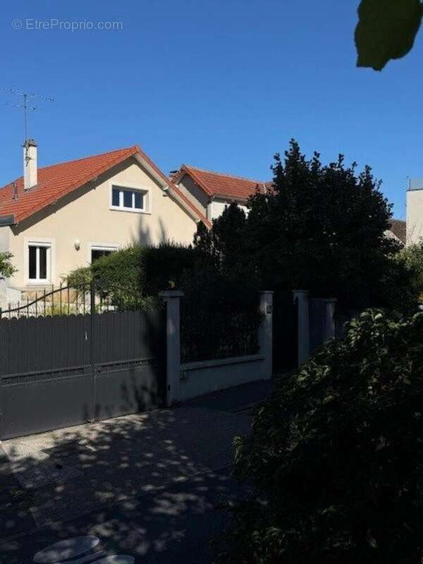 Photo 2 - Maison à CHAMPIGNY-SUR-MARNE