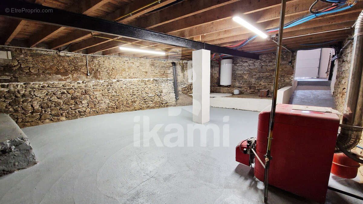 Maison à CHATILLON-SAINT-JEAN