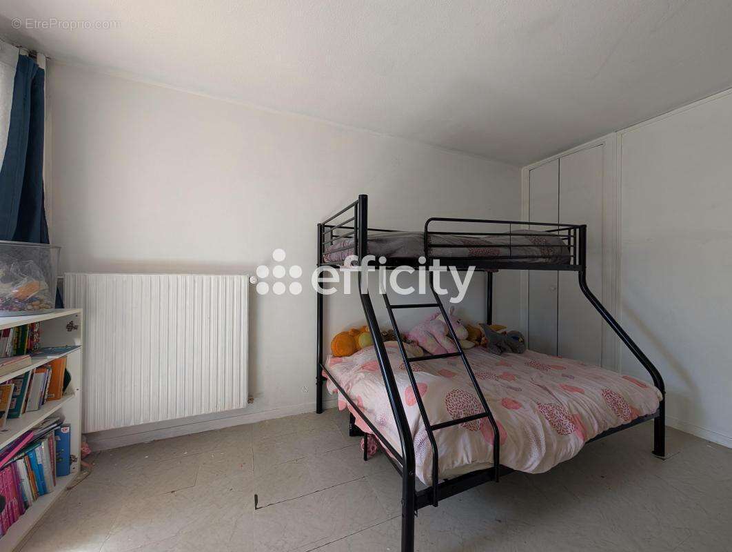 Appartement à EPINAY-SUR-SEINE
