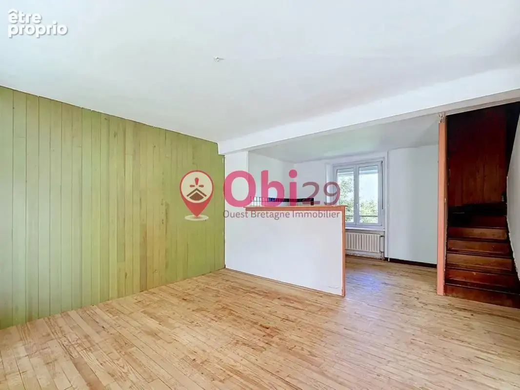 Maison familiale avec beau potentiel et vue dégagée ! - photo 4