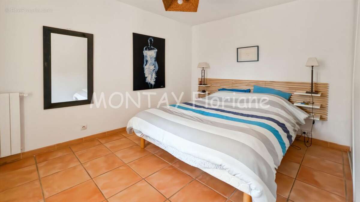 Maison à SAINT-RAPHAEL