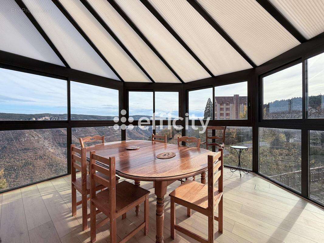 Maison à LE MASSEGROS