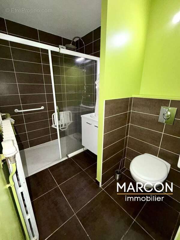 Maison à MOUTIER-MALCARD