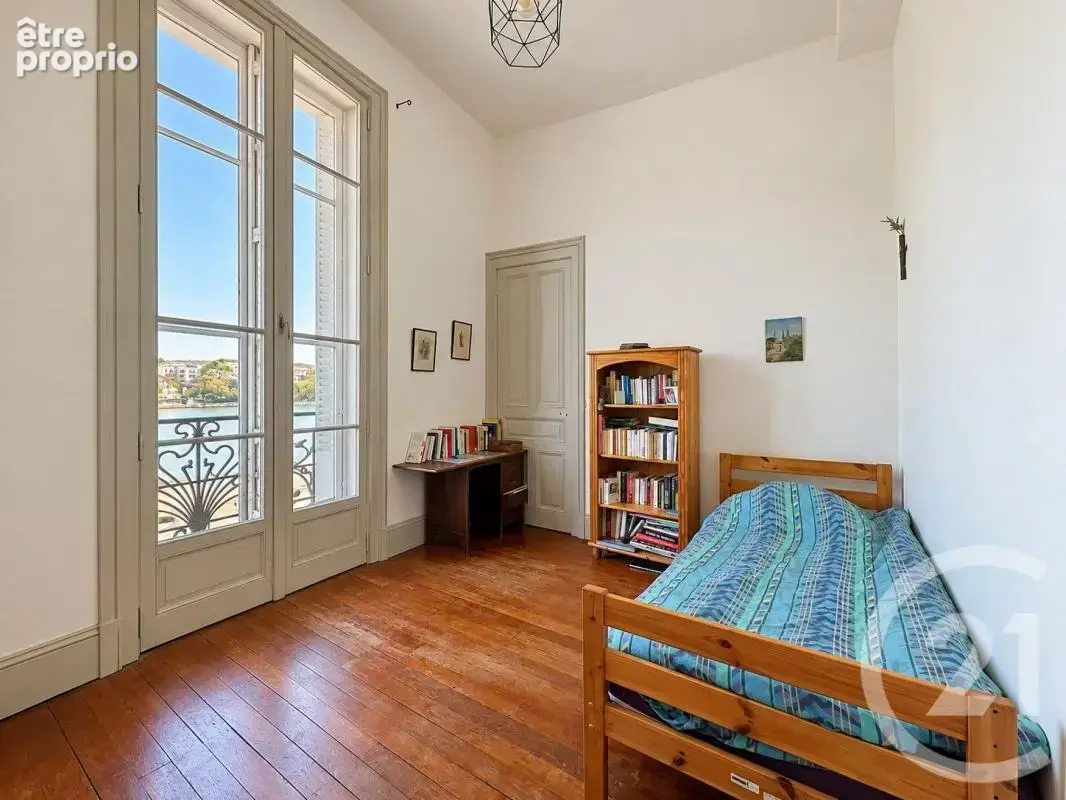 Appartement 5 pièces 148 m² à vendre à Vienne (38200) - photo 9