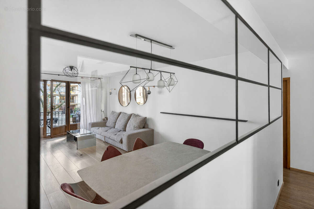 Appartement à PARIS-12E