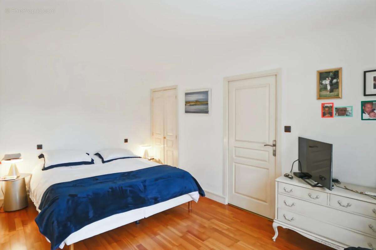 Maison à VOIVRES-LES-LE-MANS