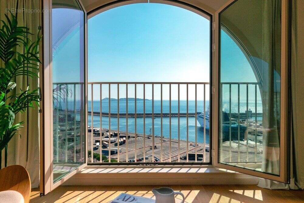 Appartement 126 m² à Marseille-2e  - photo 7