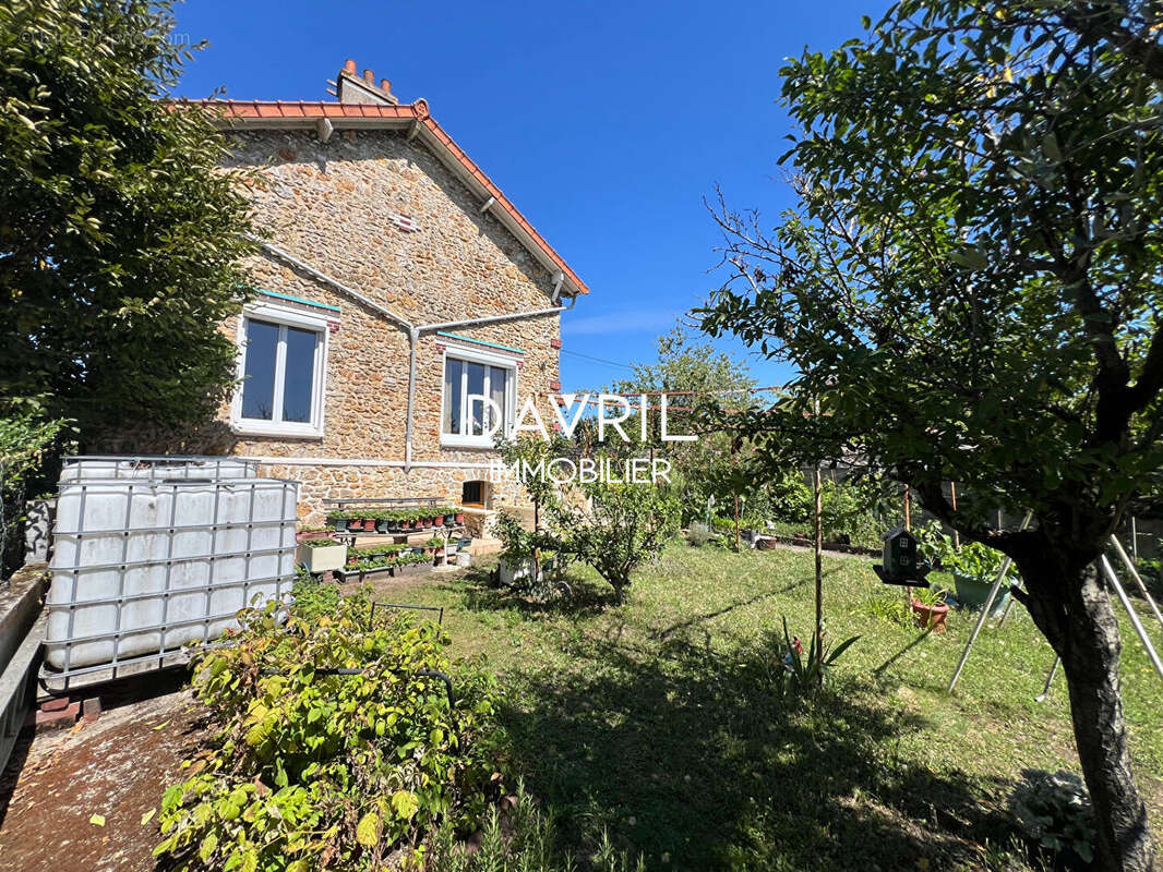 Maison à CONFLANS-SAINTE-HONORINE