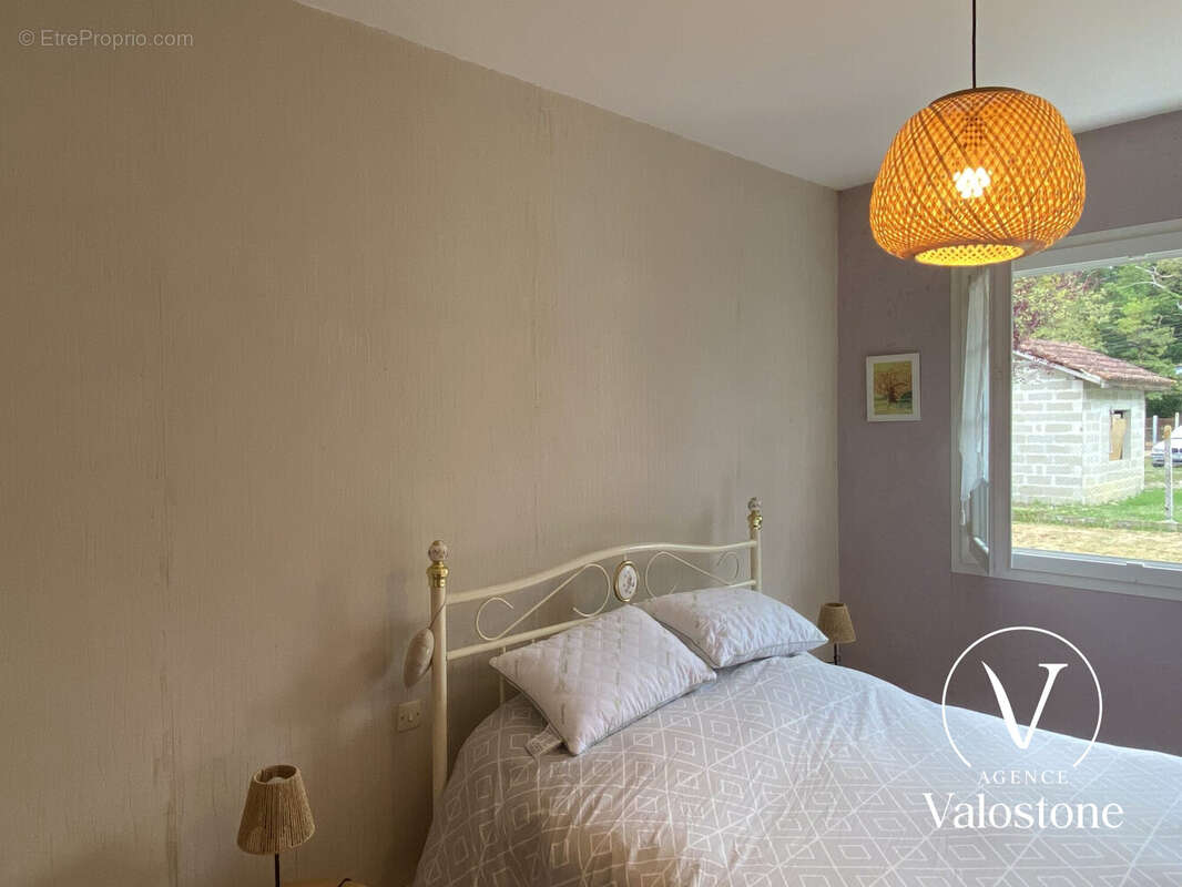 Maison 95 m² à Hagetmau  - photo 6