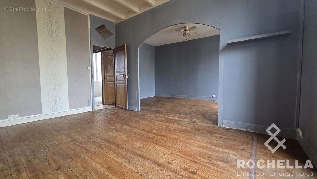 salon séjour - Maison à AULNAY