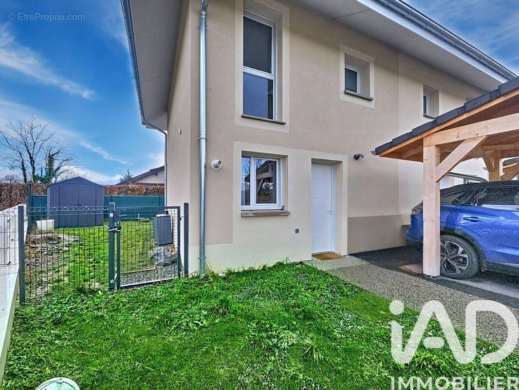 Photo 1 - Appartement à SAINT-PIERRE-EN-FAUCIGNY