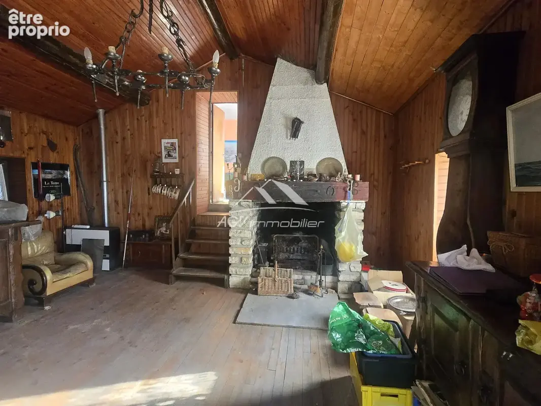 Ensemble immobilier : 2 habitations, 3022m² de terrain - photo 9
