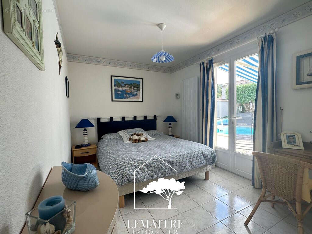 Au calme, maison plain pied 4 chambres + jardin d'hiver, piscine et garage ! - photo 8