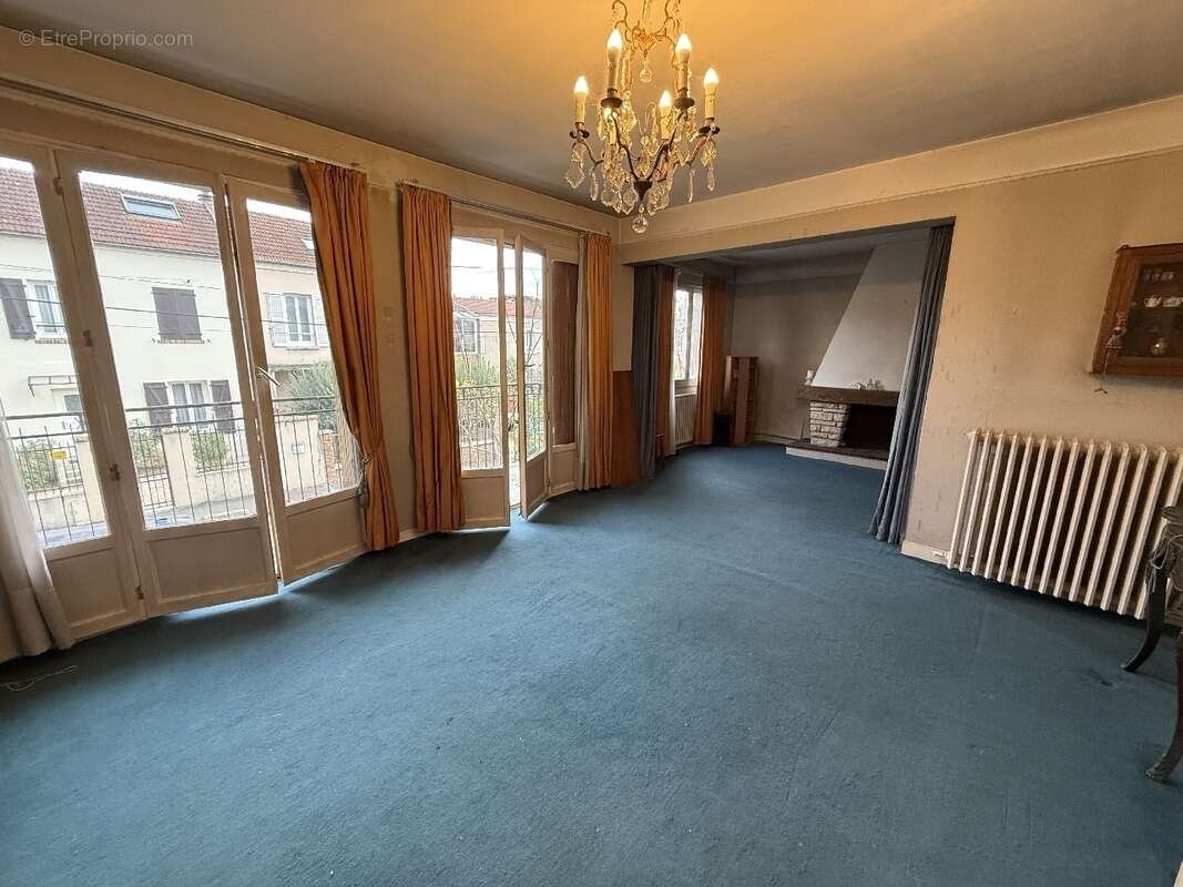 Appartement à CHAMPIGNY-SUR-MARNE