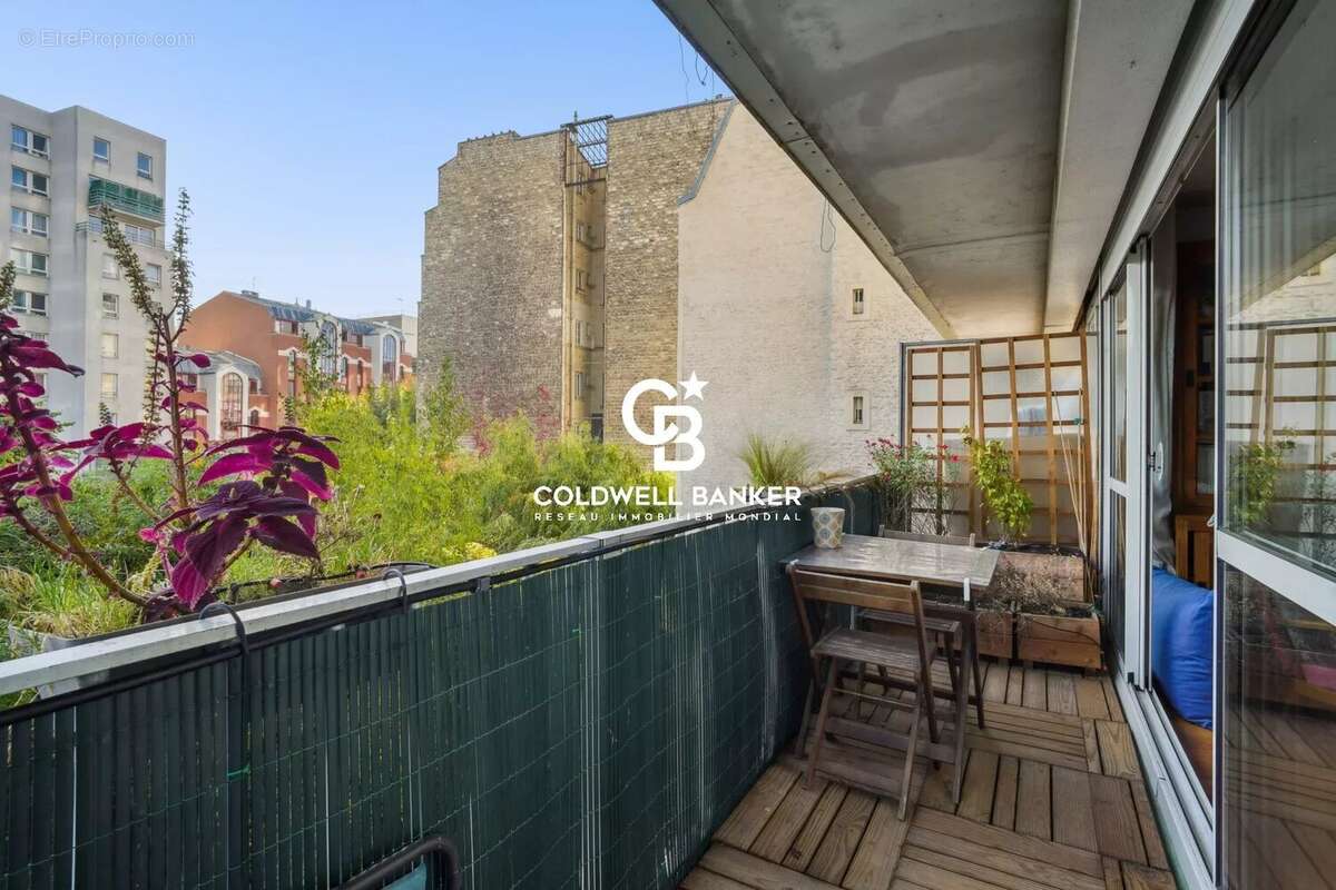 Appartement à PARIS-19E