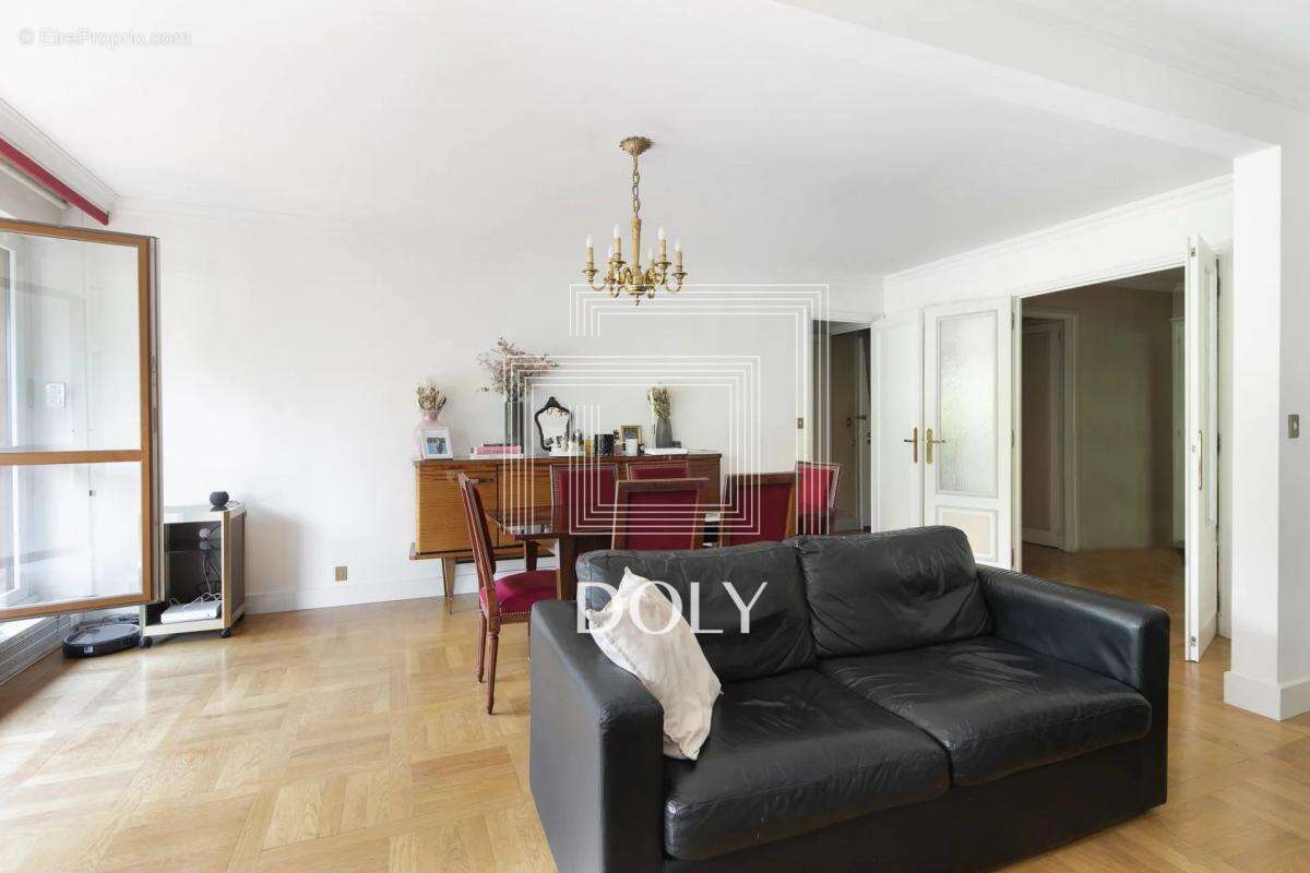 Appartement à SAINT-CLOUD