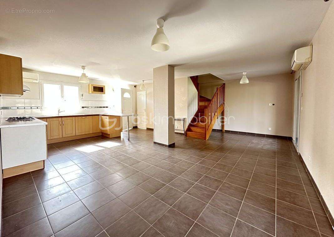 Maison à LORIOL-SUR-DROME